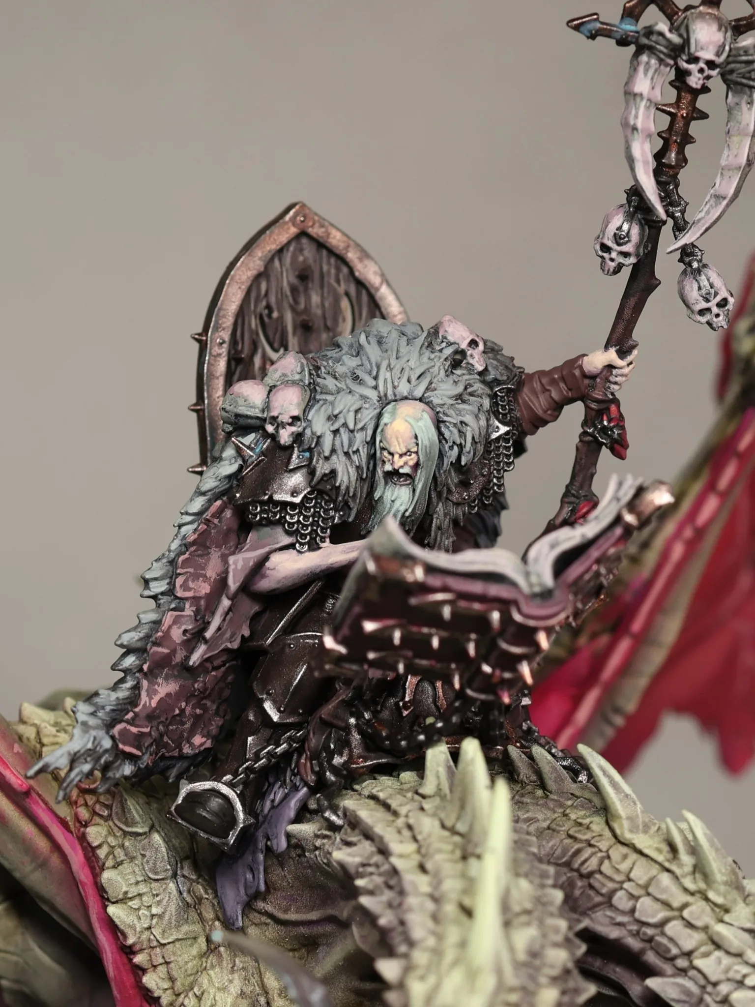 Détail du Dragon du Chaos de Warhammer The Old World