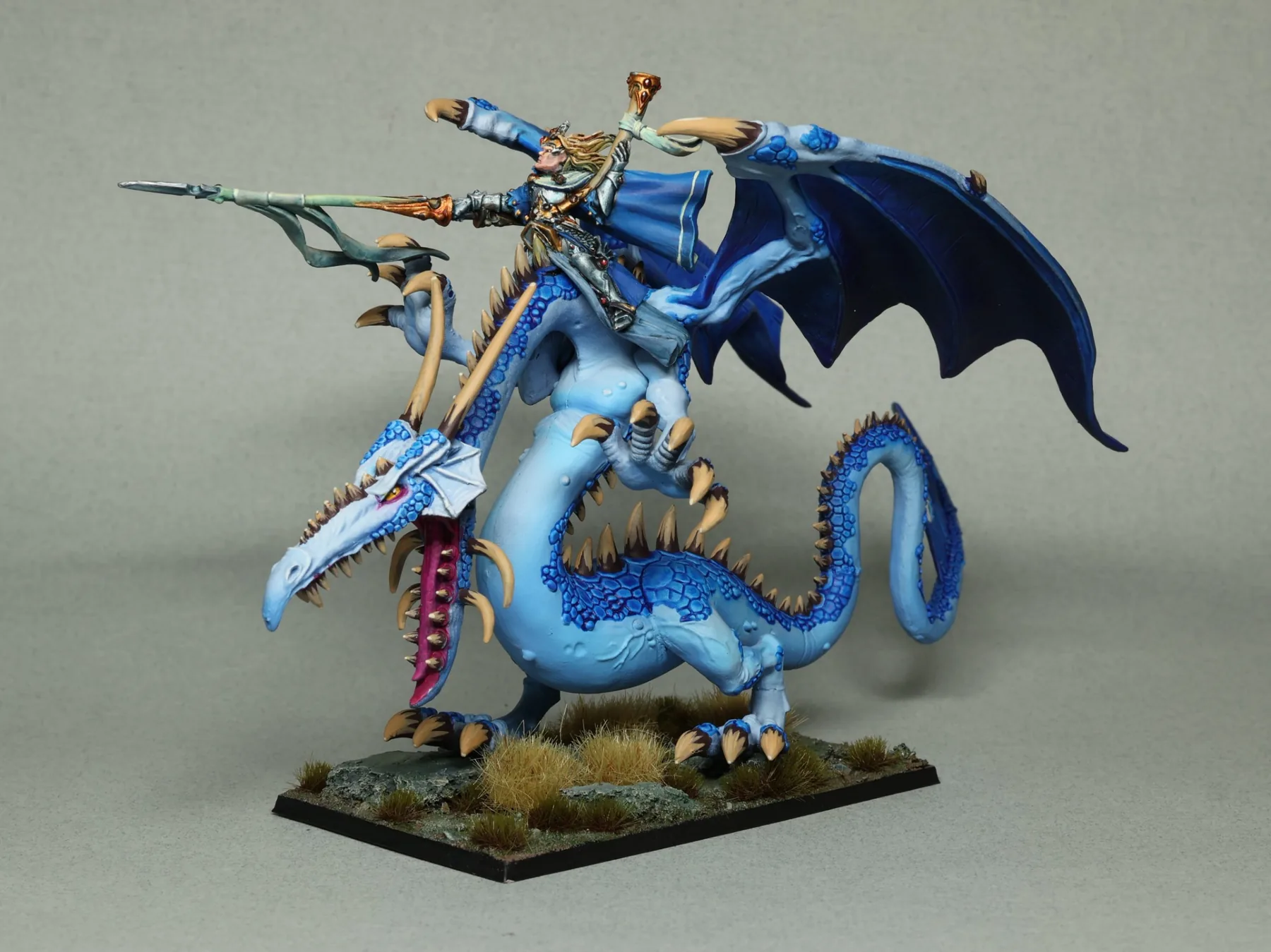 Imrik, prince elfe sur dragon de Warhammer The Old World